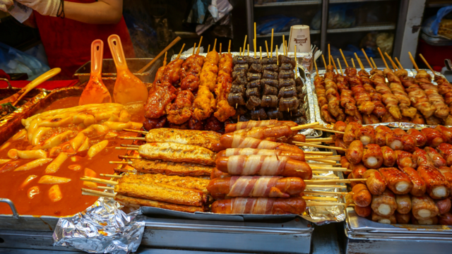 Street Food Viral yang Wajib Kamu Coba